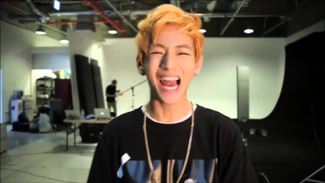 BTS V (Taehyung) Laughing Compilation