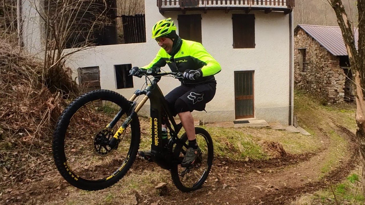 Per le Contrà di Posina in MTB.