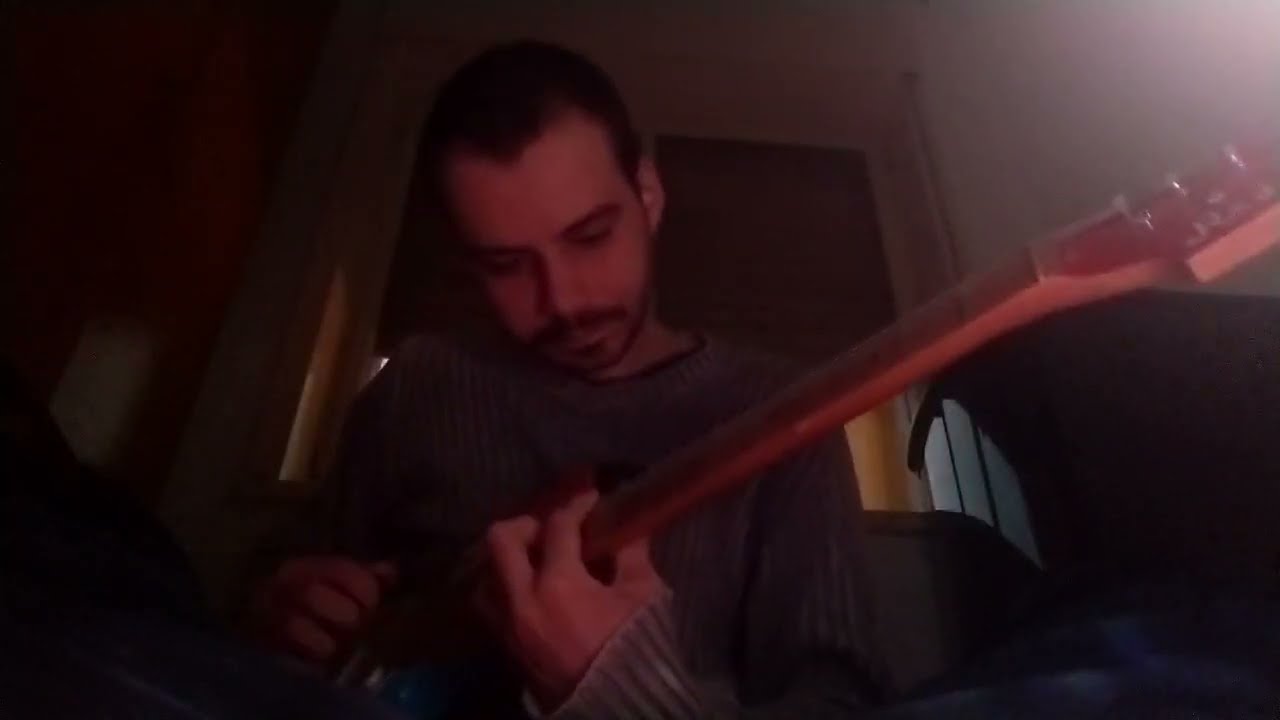 simple clean guitar riff for a shoegaze song i made.