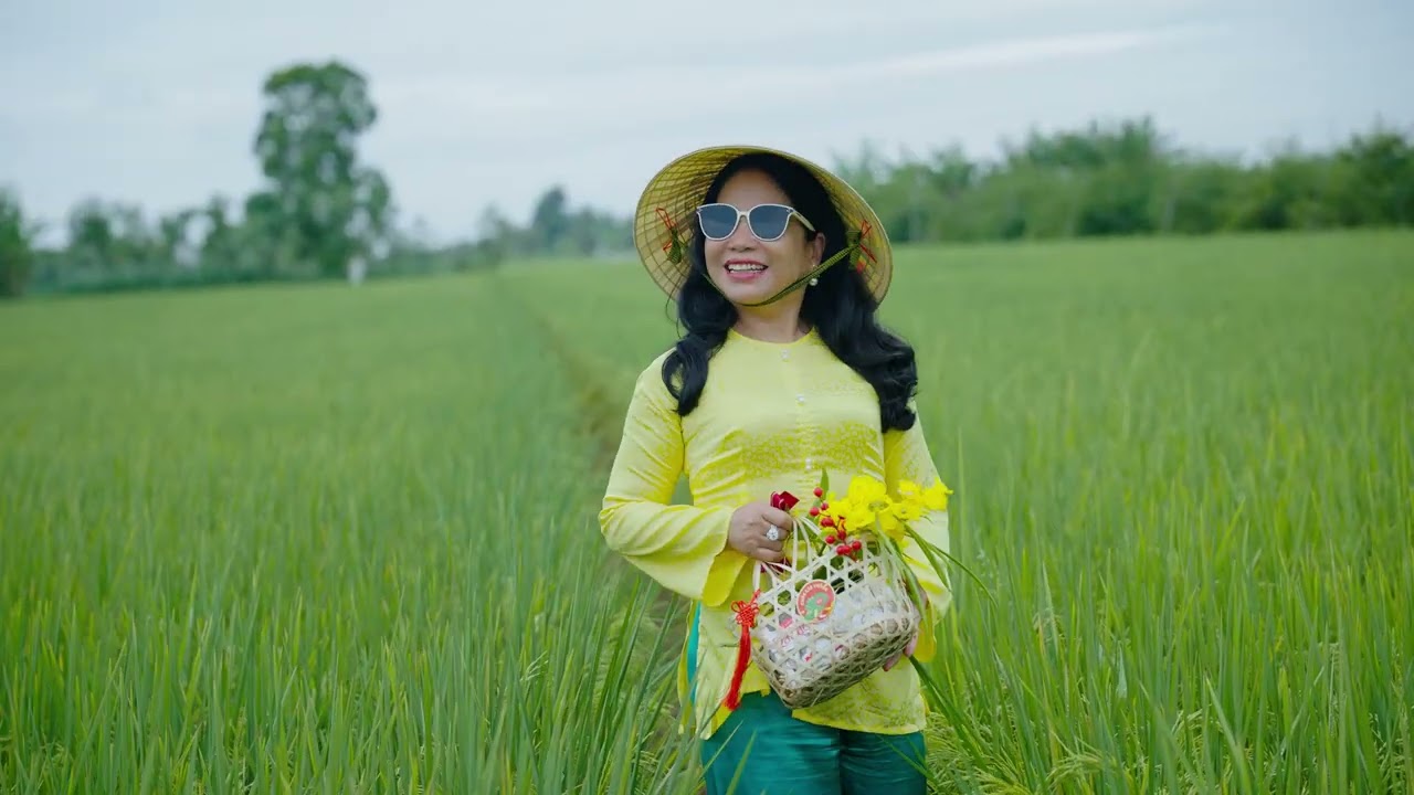 LÚA MÙA DUYÊN THẮM 