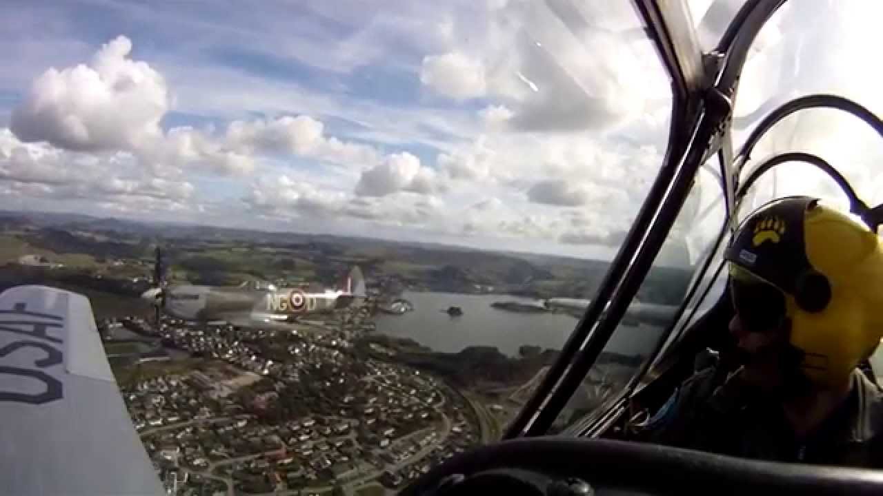 Flydagen Sola 2015 - Spitfire kommer