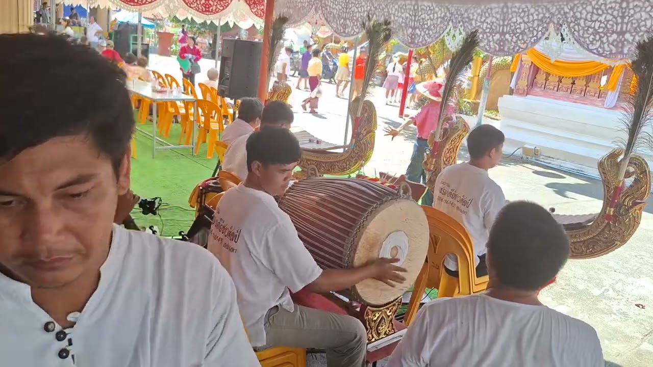 แห่ปี่พาทย์ล้านนางานกฐิน 