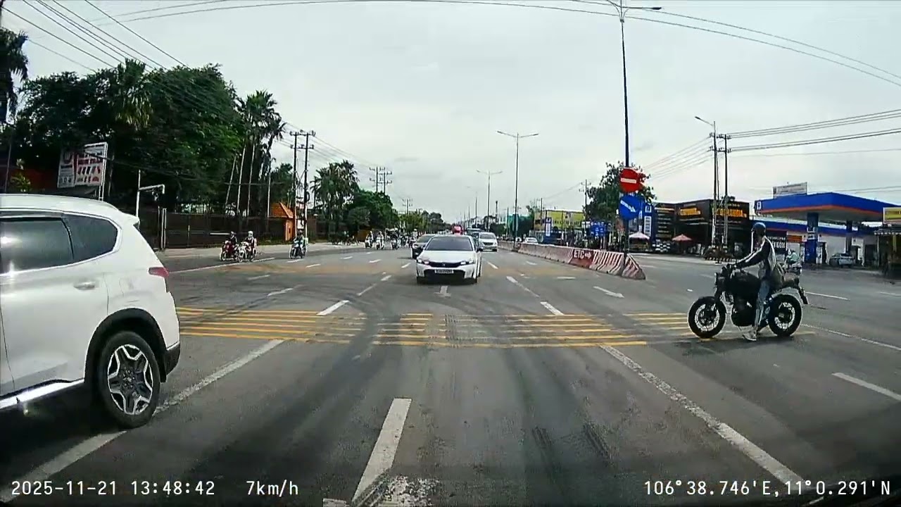 NO20251121 134645 000135R