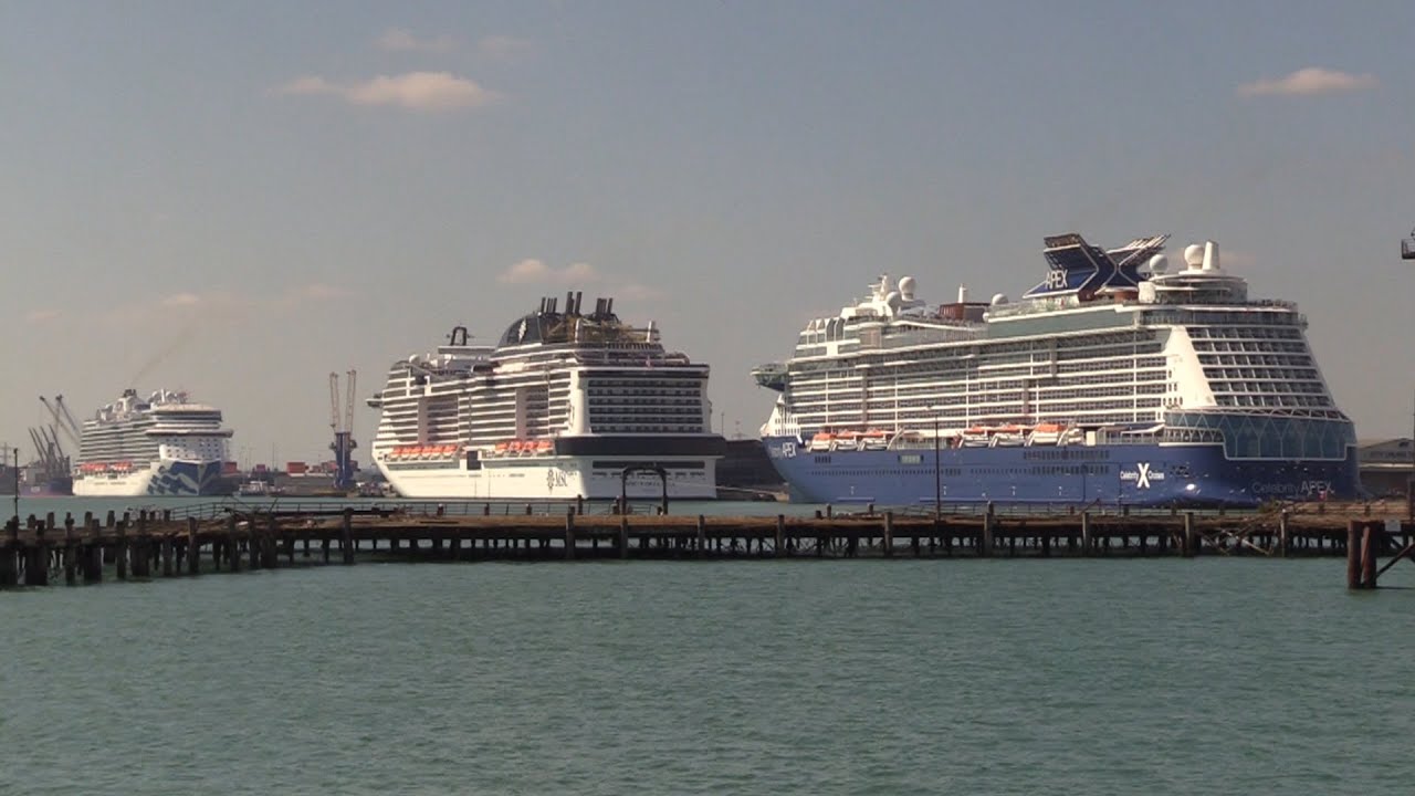 SAILAWAY OF FIVE CRUISE SHIPS FROM SOUTHAMPTON ON SATURDAY 17/05/25