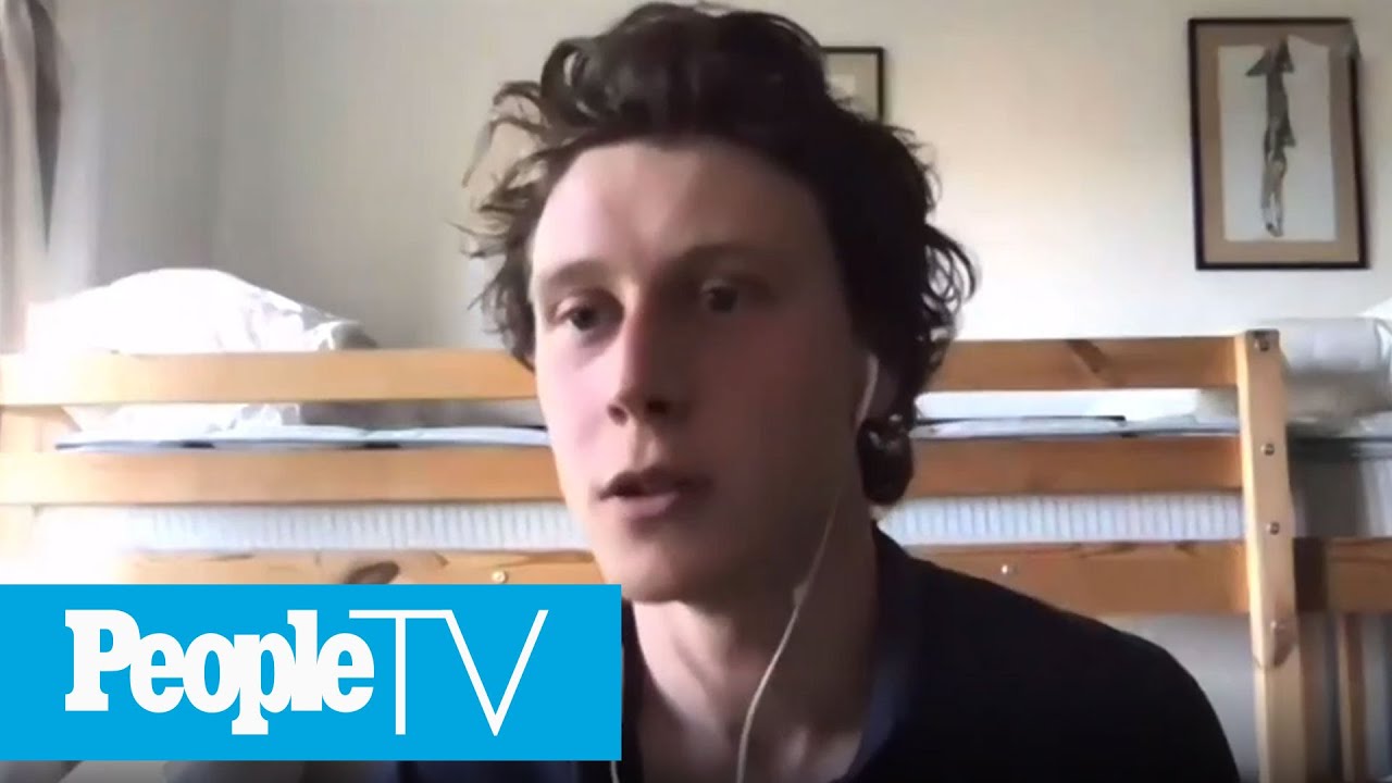 George MacKay On Collaborative Process Of &lsquo;1917&rsquo; & Nailing A Scene | PeopleTV | Entertainment Weekly