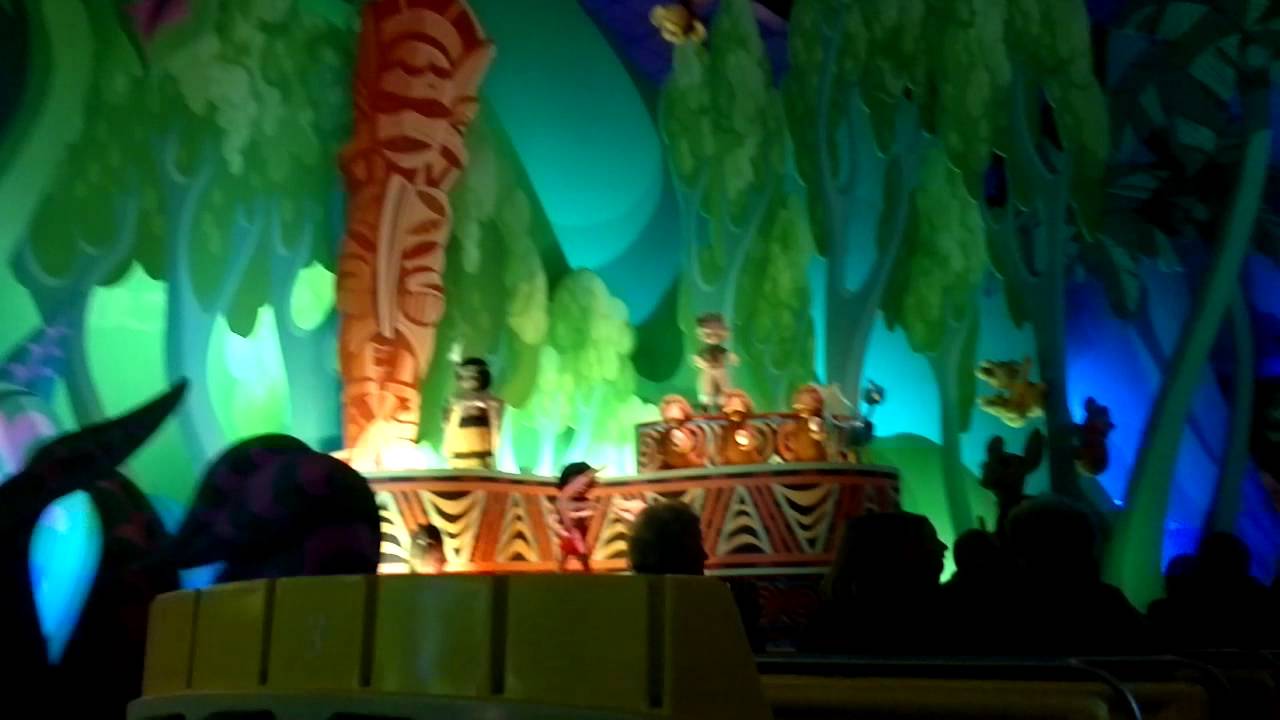 disneyland de paris small world