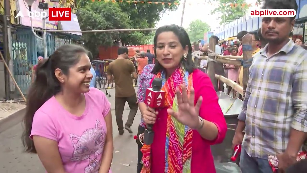 सावन के पहले सोमवार पर Bhootnath Mandir में उमड़ी श्रद्धालुओं की भीड़, महादेव की हुई धूमधाम से पूजा