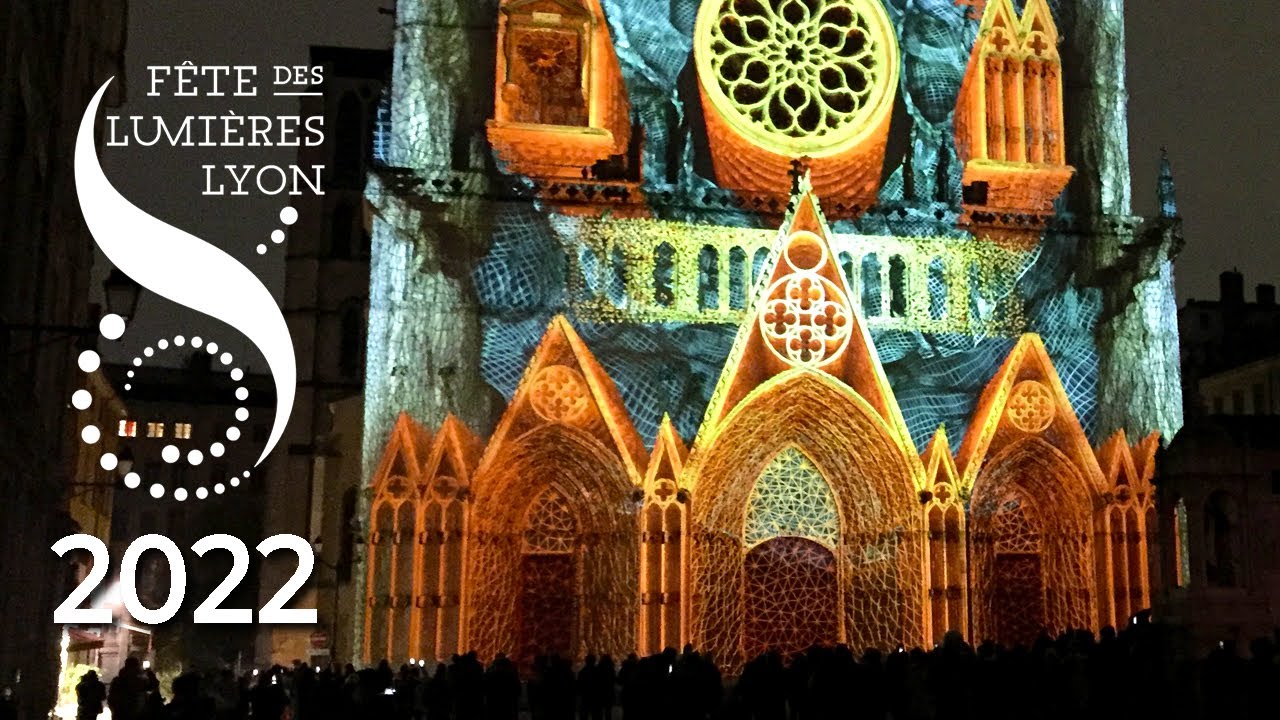 Fête des Lumières 2022 à Lyon – La cathédrale Saint-Jean – Time