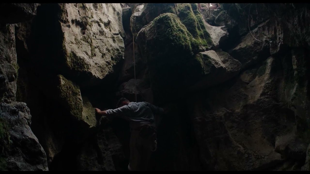 Il Buco new clip official - Venice Film Festival 3/3