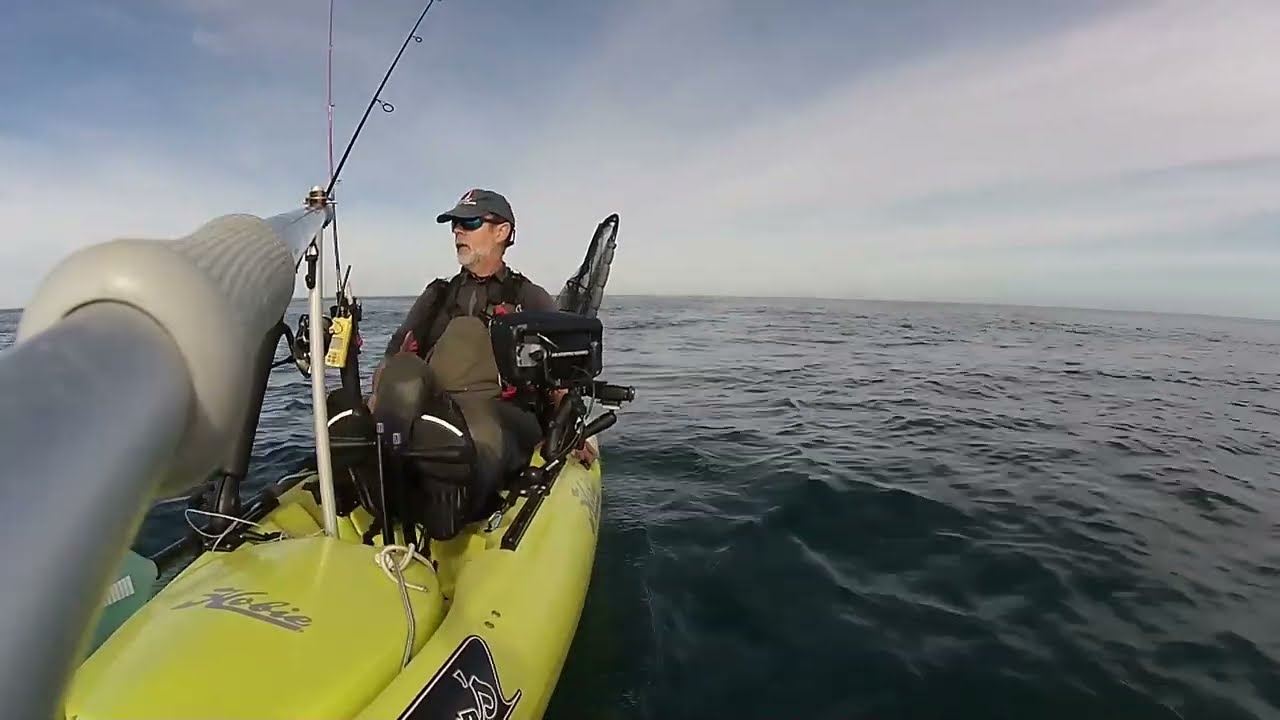 Pêche aux leurres en kayak hobie révolution 13