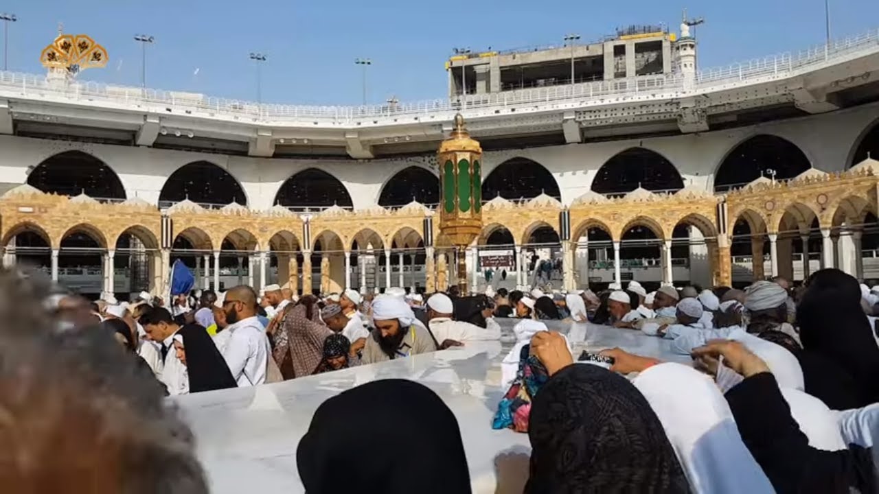 হাজরে আসওয়াদ পাথরে চুমু দেওয়ার কঠিন মুহুর্ত - মাকারিম (৯৬)