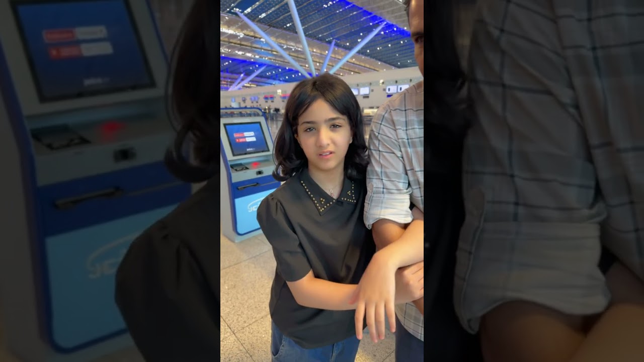 ريتا تودع ابوها في مطار جده الدولي 💔😭