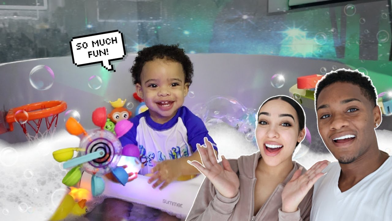 Surprising Baby Shine With A Special Bath Time! *Adorable*