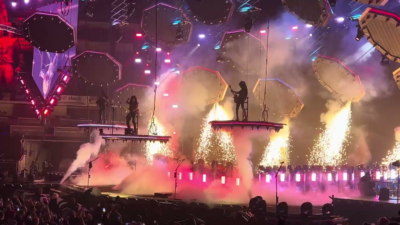 KISS - Indianapolis, 11/25/2023.  Show intro and Detroit Rock City. 4K. Full.