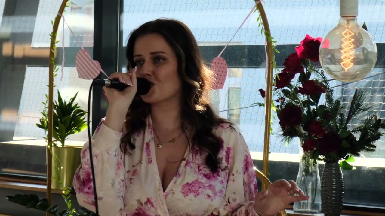 Basia Kozana - Być kobietą (Alicja Majewska)
