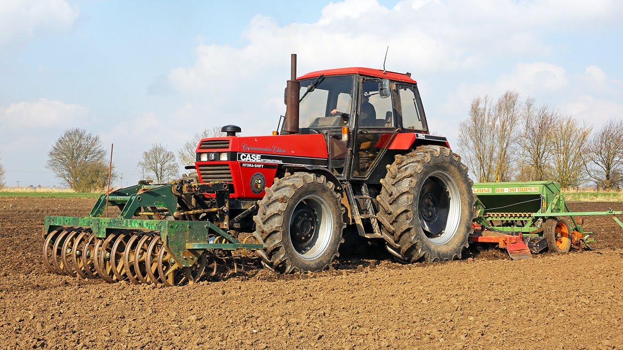Case IH 1594 Hydra-Shift Commemorative Edition with Maschio / Amazone D8-30 Super combi drill