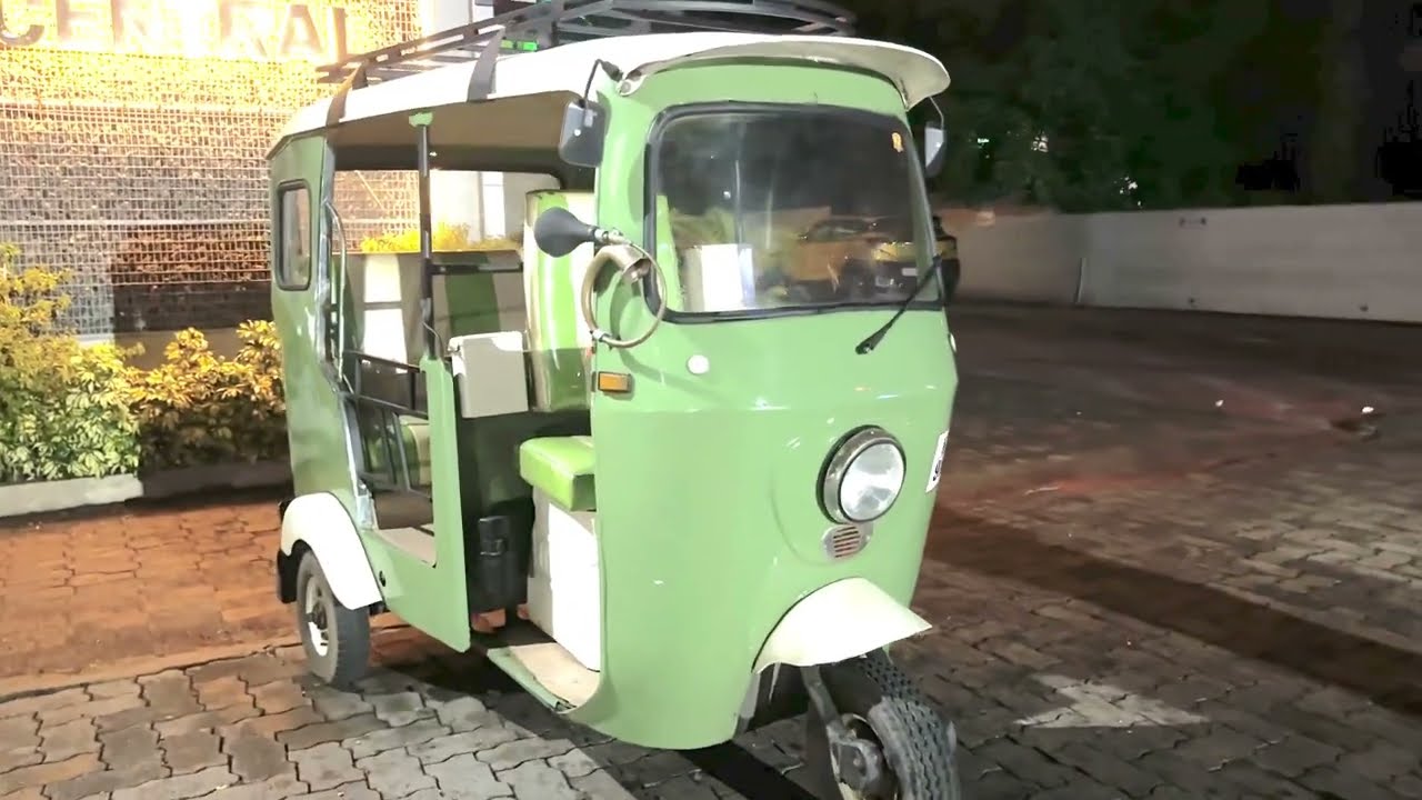 Lambretta API 175 AUTO | The Vintage Beauty | 1974 Vintage Three-Wheeler #lambretta