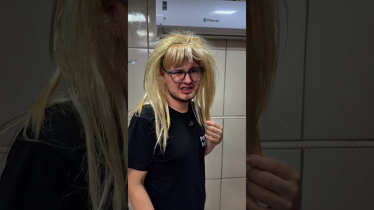 ELA DEU DICAS DE BELEZA PRA BRITINI 