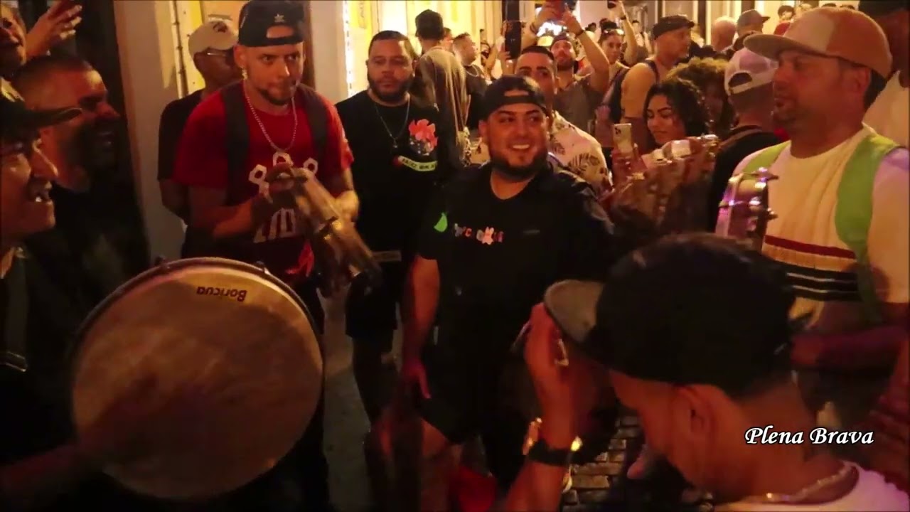 Plena Callejera - GabyLon Negrón #cultura #puertorico #live #video #plena #sanjuan #SanSe2023 #3415