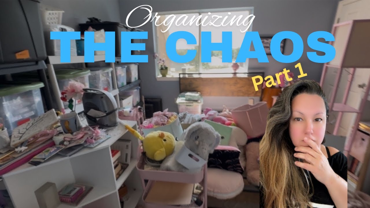 Transforming this chaotic office into a guest room. Part 1. Come Organize the Chaos with Me!￼