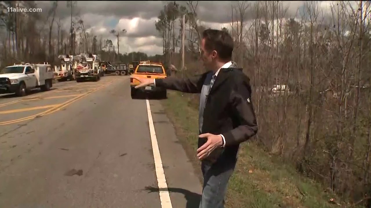 1 of 3 tornadoes in metro Atlanta shakes homes in Fairburn, Georgia
