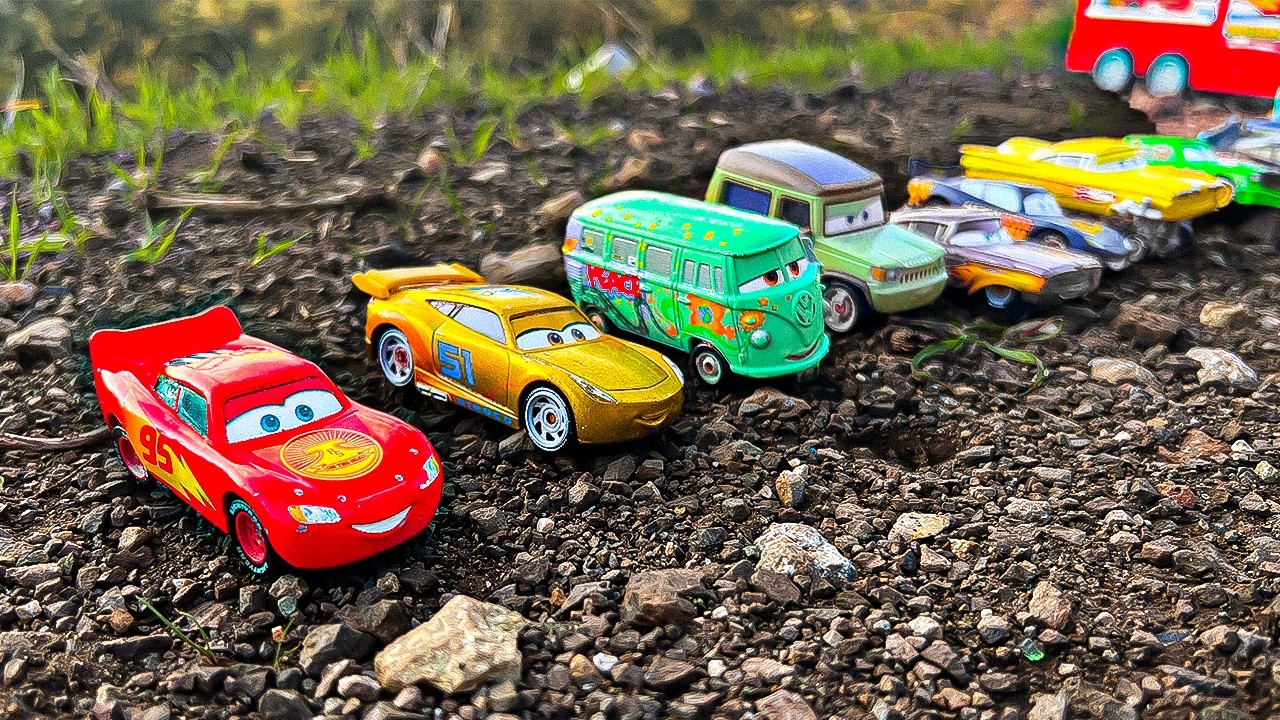 Обзор игрушек Disney Pixar Cars | Молния Маккуин, Финн Макмиссл, Мак, Док Хадсон, Круз Рамирес