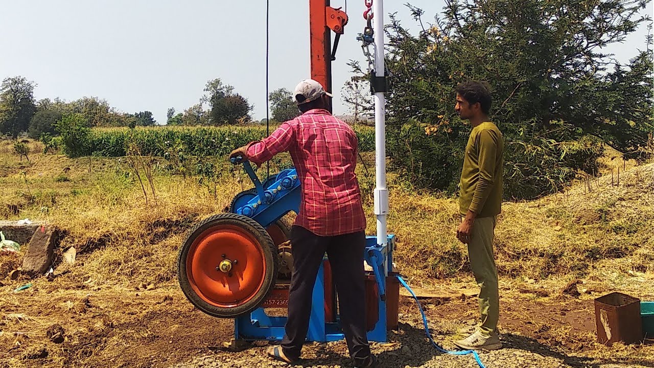 नया बोरवेल मै मोटर डाली new borwell me motor testing Crompton Greaves HP5motr #agriculture #lifting