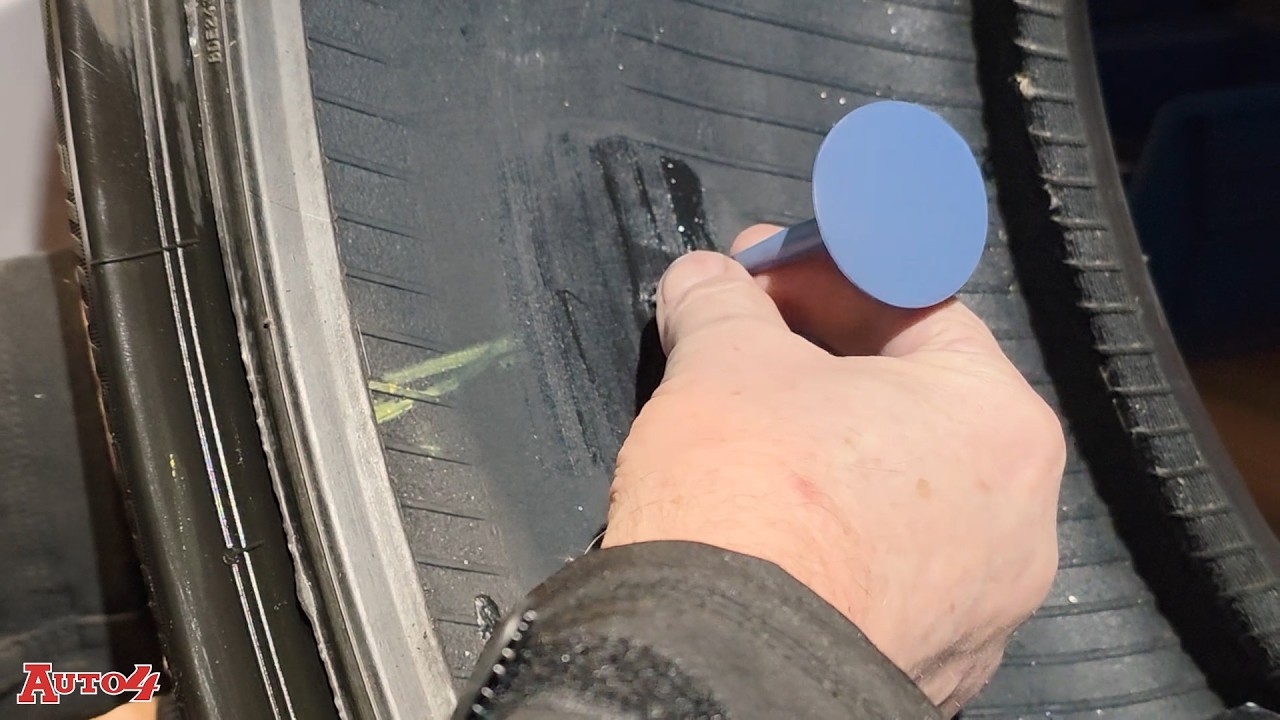 Tyre Plug Patch Repair - Correct Method in Accordance with BS AU 159.