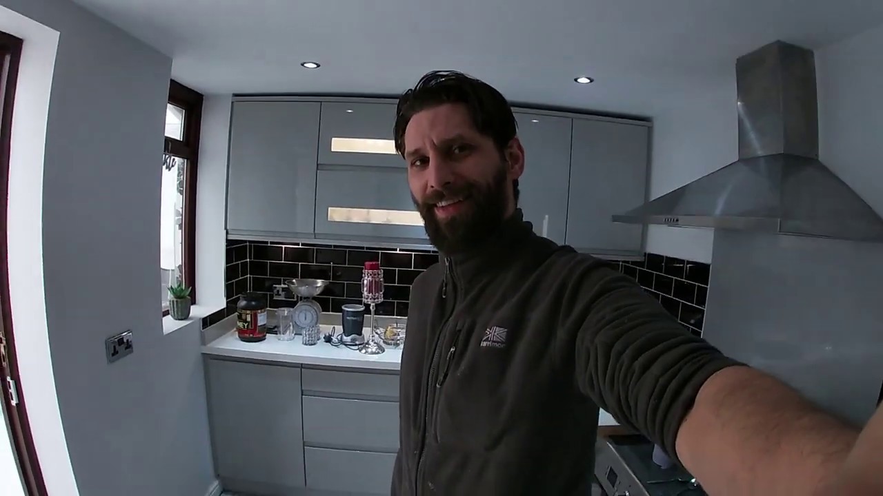 Tiling a kitchen floor