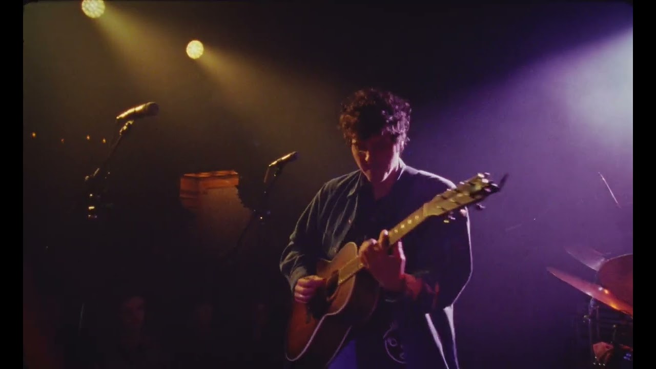 Emile Mosseri - “wasting your love” Live at Lodge Room