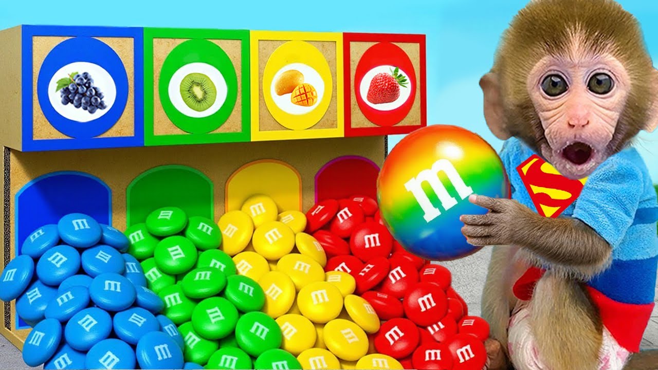 Малыш БонБон в шоке, увидев гору разноцветных M&M’s🍬🌈 | Bonbon и друзья