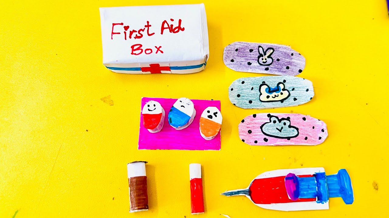 DIY Miniature First Aid Kit | Cute Mini Craft Idea | Art and Craft Project | @Rashifyart 