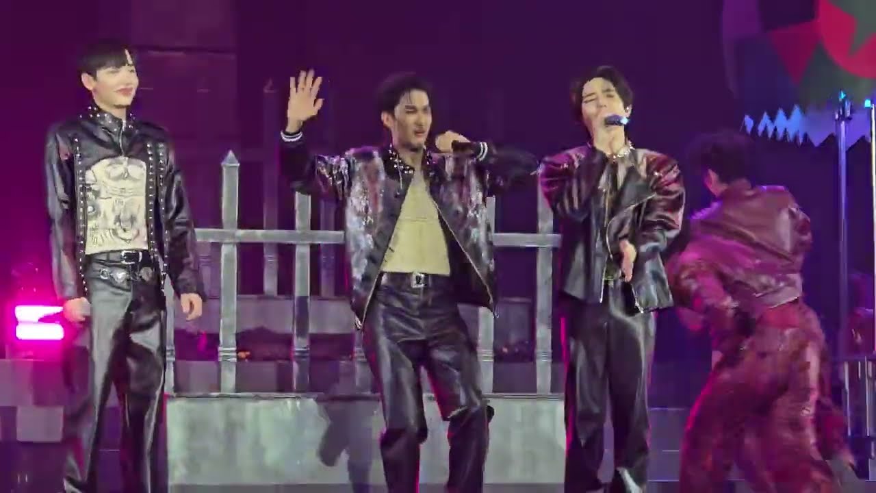 สะมะกึ๊กสะมะกั๊ก (Stuckling) | คริสสิงโต เตนิว ออฟกัน KristSingto TayNew OffGun | PEBACA Concert