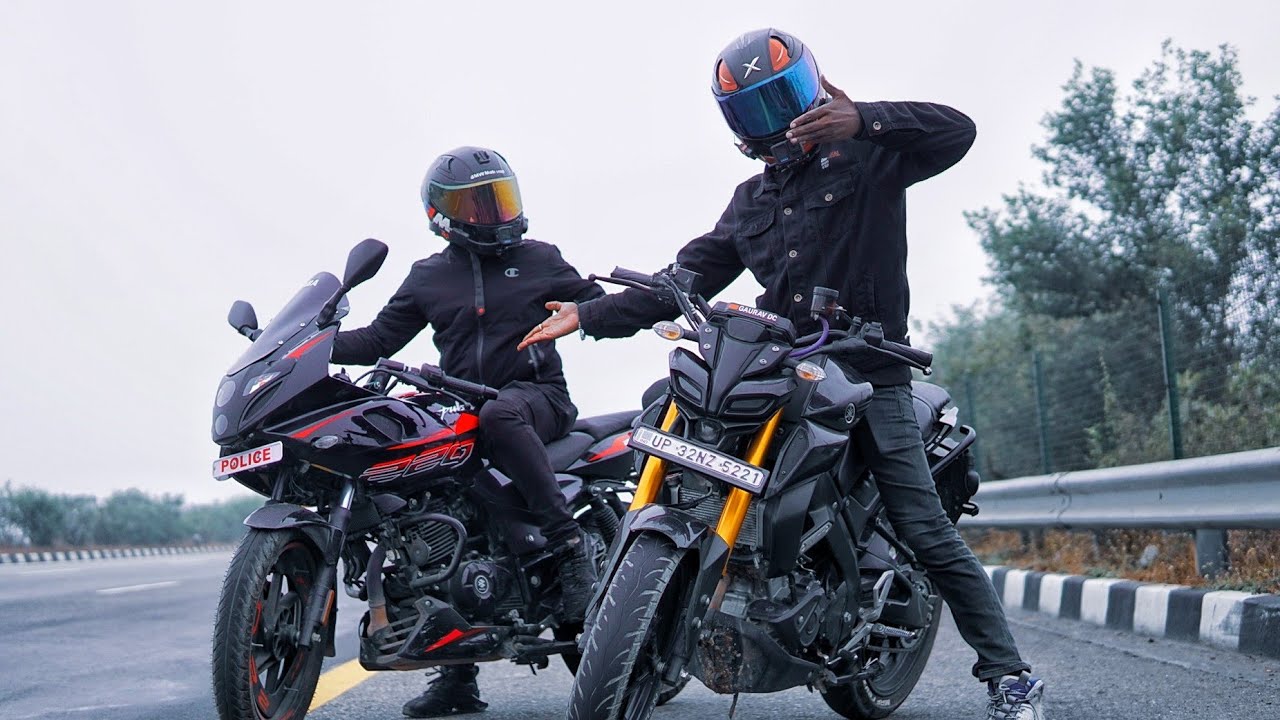 Yamaha MT-15 VS 2025 Pulsar 220 | 19-20 Ka Farak Hai 😂