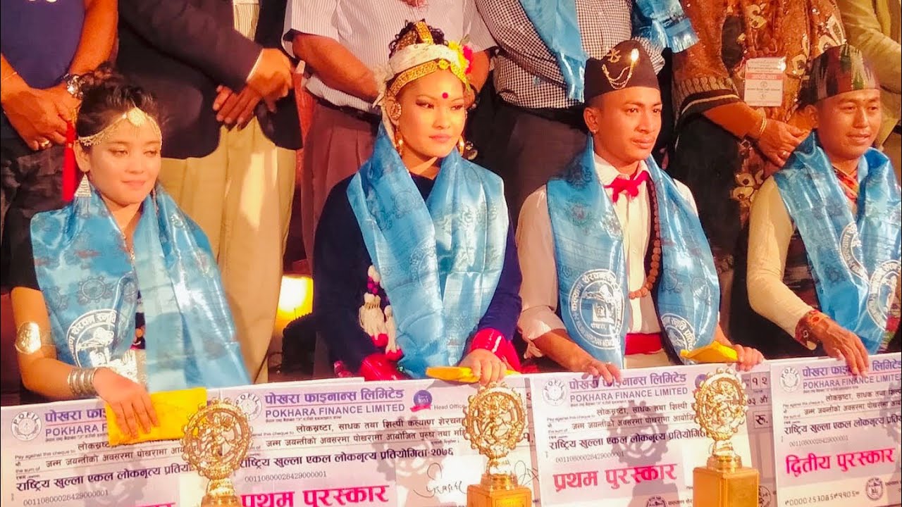 NACHIDAU FANAKKAI GHUMERA GHUMER❤️🥰JHYURE DANCE 💃❤️ BANDANA GHARTI MAGAR || STAGE PROGRAM ❤️🙏🙏