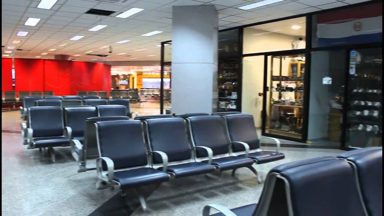 Visita al aeropuerto de Asunción