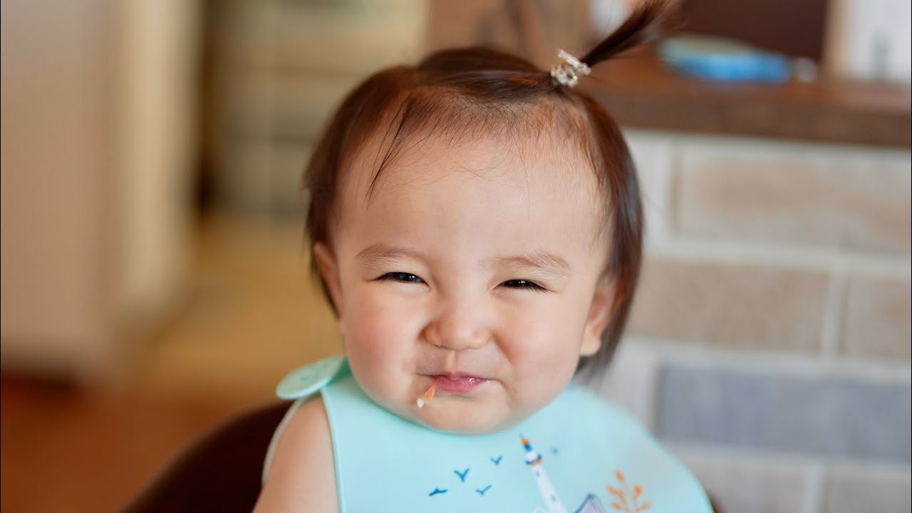 【離乳食】パパが1歳児の息子にデレデレすぎる！お片付けが上手にできたと思ったらまさかの事態発生？！