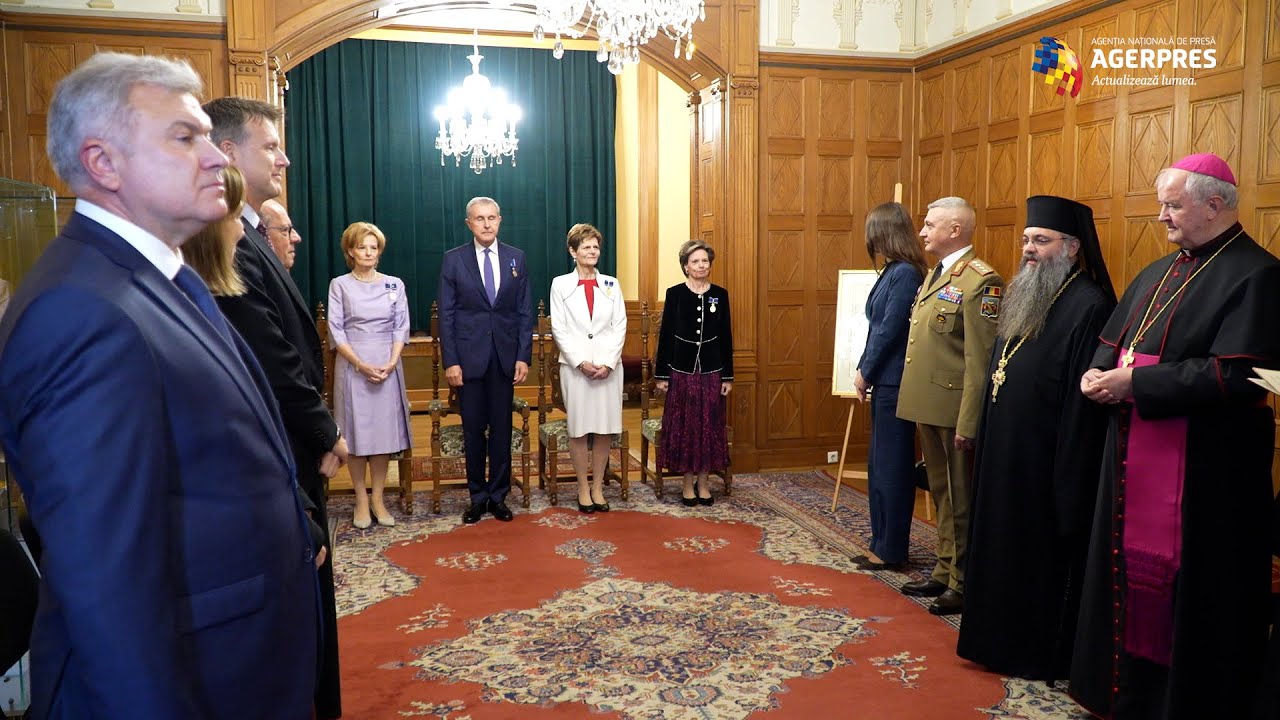 Ceremonie la Castelul Pelişor cu ocazia împlinirii a 150 de ani de la naşterea Reginei Maria
