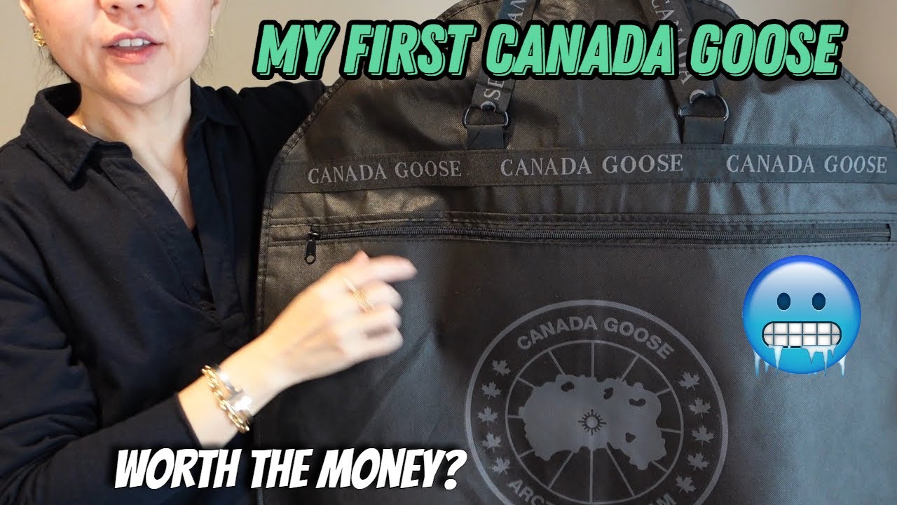 My First Canada Goose Coat | Is it worth the money? | Limited Edition Color!