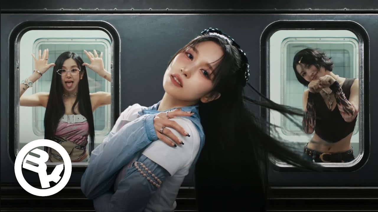 TWICE 