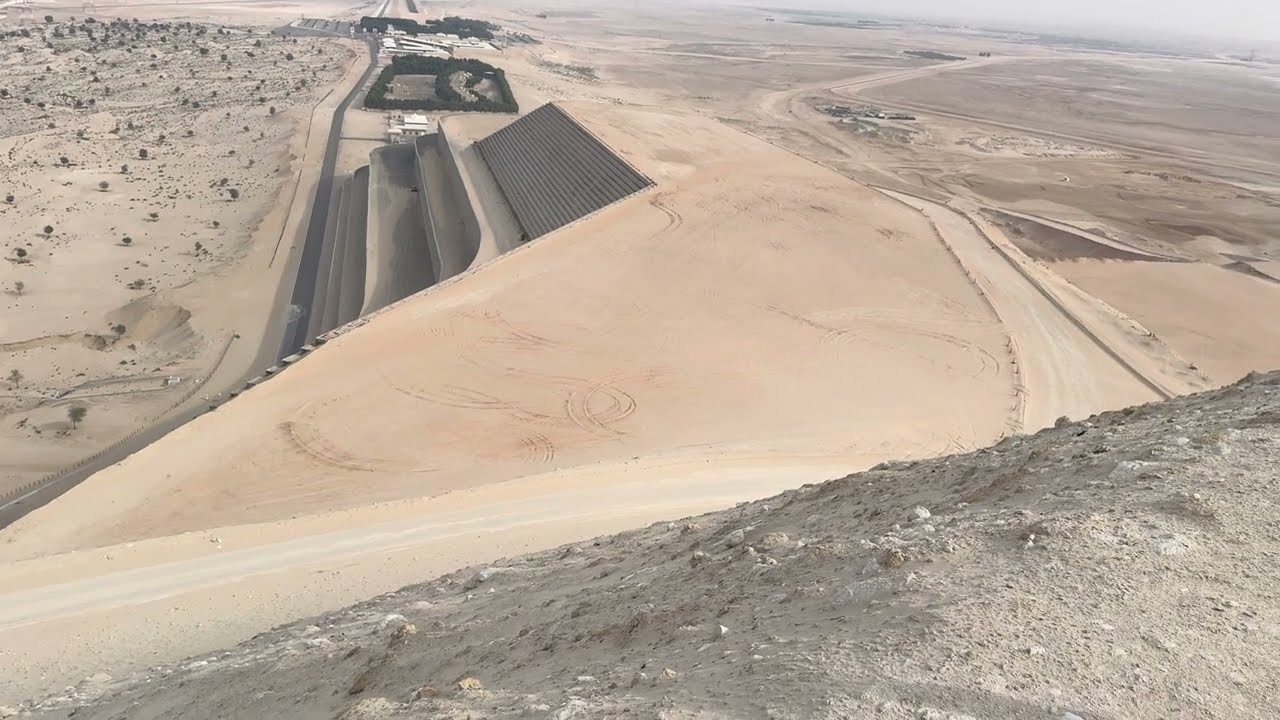 abu dhabi mountain | weather | al wathba lake road