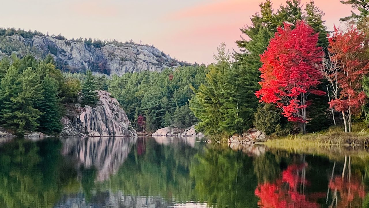 Thanksgiving camp at Killarney Provincial Park pt.1- Northern lights and hiking Granite Ridge trail