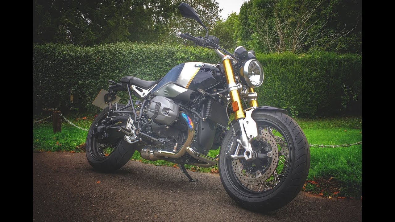 Best modern retro? - 2017 BMW RnineT Review