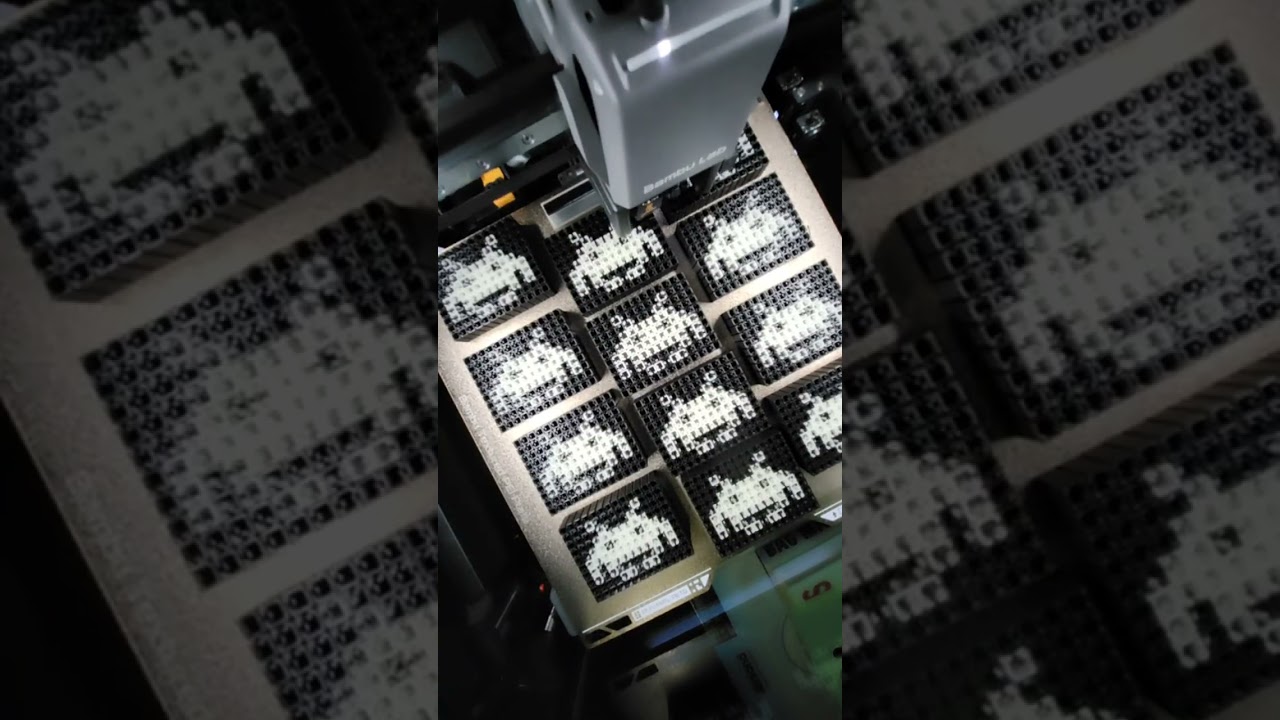 ⭕ bambu Lab H2C multicolor prints space Invaders fidget 21 hours remaining Phish MSG webcast nye