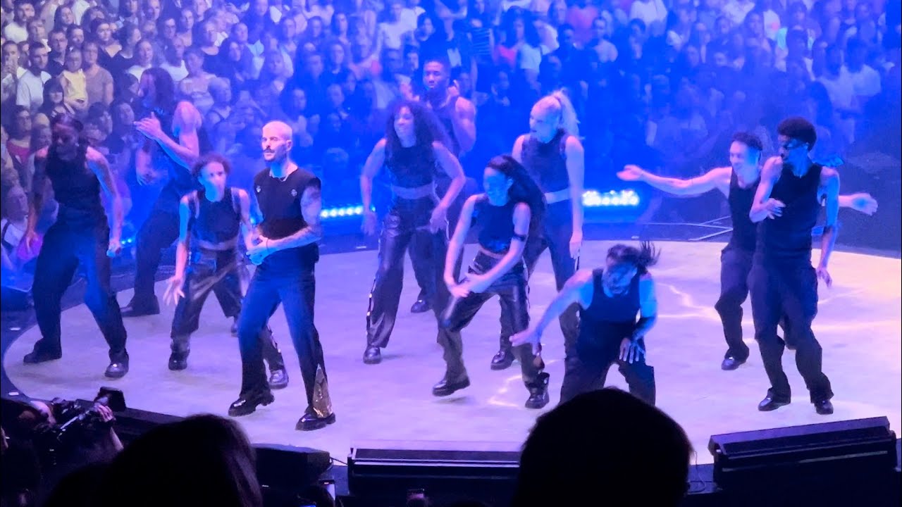 M.Pokora - Ouh na na - Épicentre Tour - Live Zénith Amiens 08/10/23