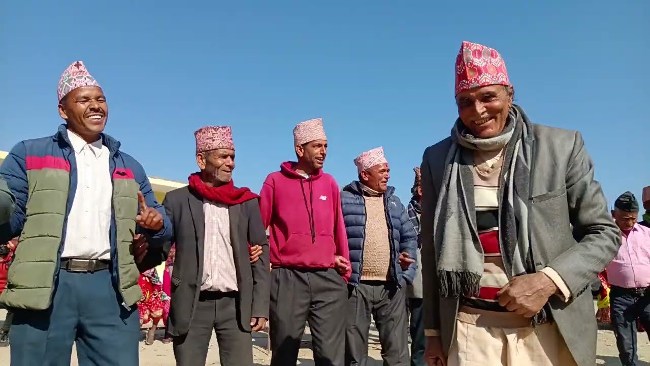 फागुनका 21 गते कैकन भोट दिने । राम साउद र यसोदा देबकोटा बिच चर्काचर्की ।उत्राइनी मेला 2082 बझाङ 