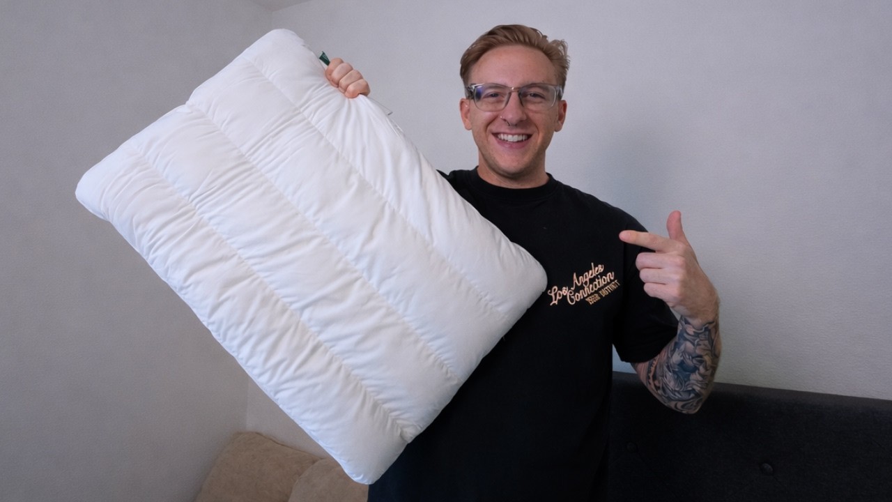 2.5 Inch Flat Pillow – Does It Improve Neck & Back Comfort?