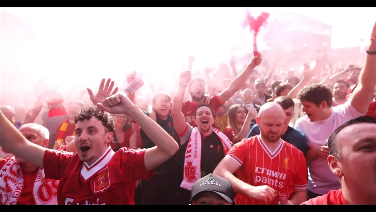 🏆CRAZY TITLE CELEBRATIONS OF LIVERPOOL FC WINNING THE LEAGUE | Bus Greeting, Anfield Celebrations