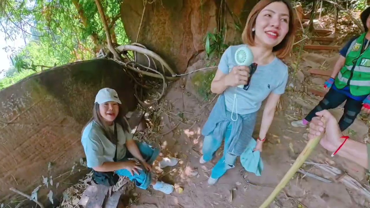 อุทยานแห่งชาติภูลังกา ถ้ำนาคี สวยจริงกับตา