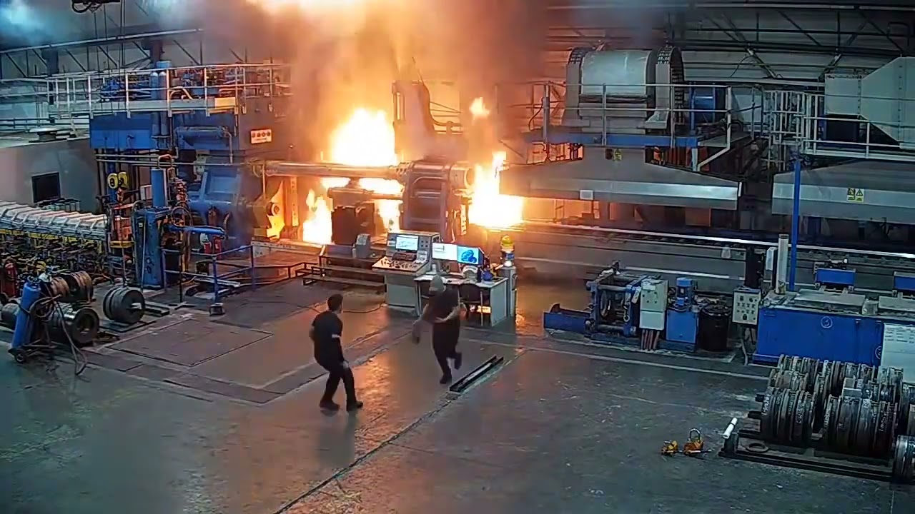 Inc&ecirc;ndio de grandes propor&ccedil;&otilde;es em fabrica de extrus&atilde;o de alum&iacute;nio